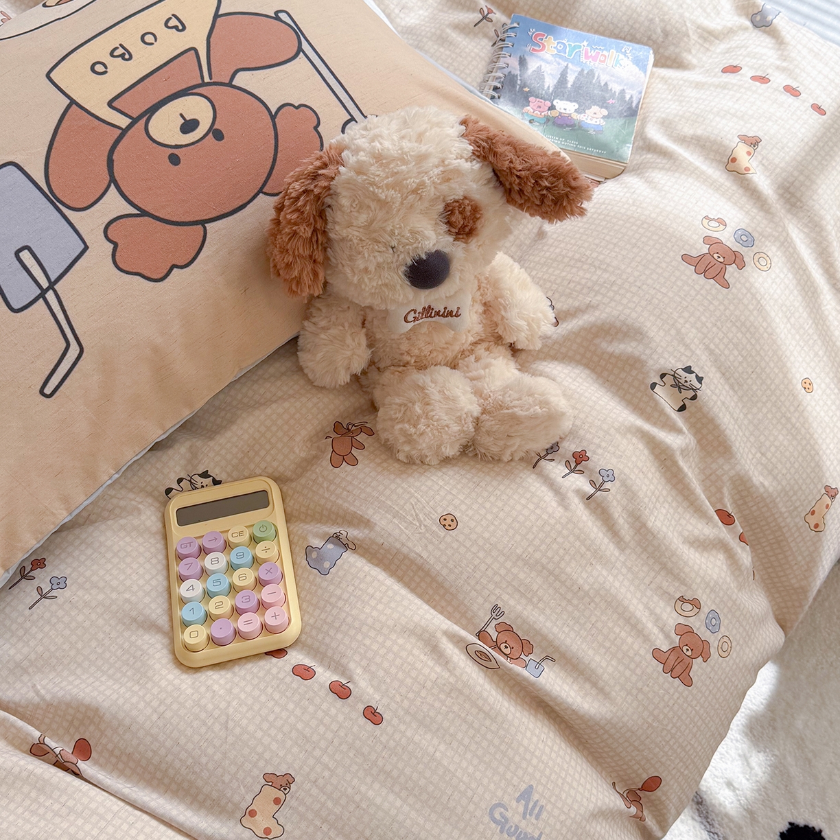 91家纺网 家纺一手货源 找家纺 桃子家居 2026A类纯棉水洗原生态棉麻数码印花大版枕套混搭卡通小清新韩国小布袋系列四件套 棉麻混搭-好运日记