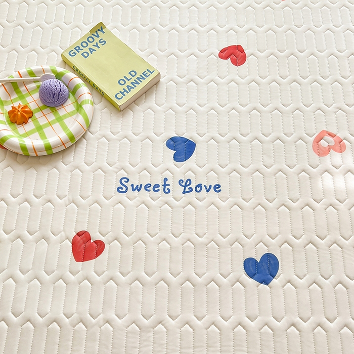 91家纺网 家纺一手货源 找家纺 518家纺 2026新款凉感冰丝裸睡乳胶凉席系列床笠款凉席席子 遇见