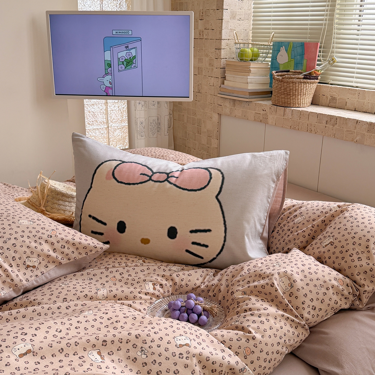 91家纺网 家纺一手货源 找家纺 桃子家居 2026A类纯棉水洗原生态棉麻数码印花大版枕套混搭卡通小清新韩国小布袋系列四件套 棉麻混搭-粉黛凯蒂