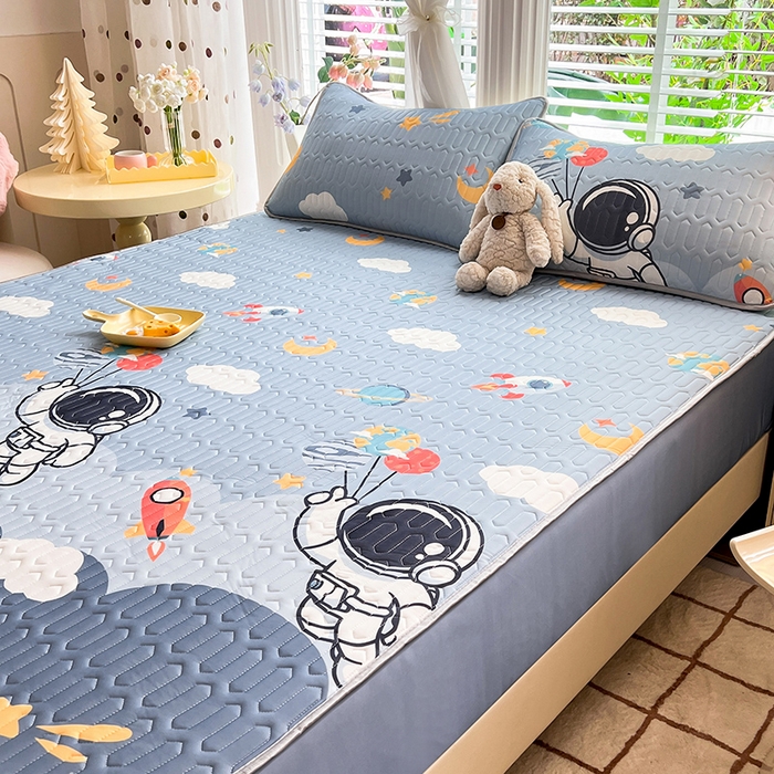 91家纺网 家纺一手货源 找家纺 518家纺 2026新款凉感冰丝裸睡乳胶凉席系列床笠款凉席席子 宇航员