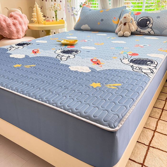 91家纺网 家纺一手货源 找家纺 518家纺 2026新款凉感冰丝裸睡乳胶凉席系列床笠款凉席席子 宇航员