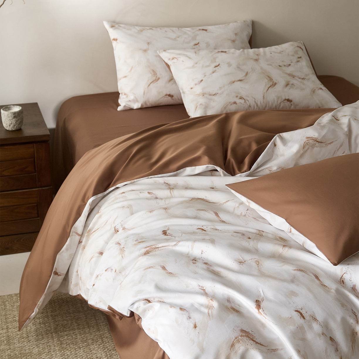 91家纺网 家纺一手货源 找家纺 （总）ONE TWO ONE 121 2026新款专版数码印花100s长绒棉纯棉全棉床上用品四件套-听潮絮语-暖咖