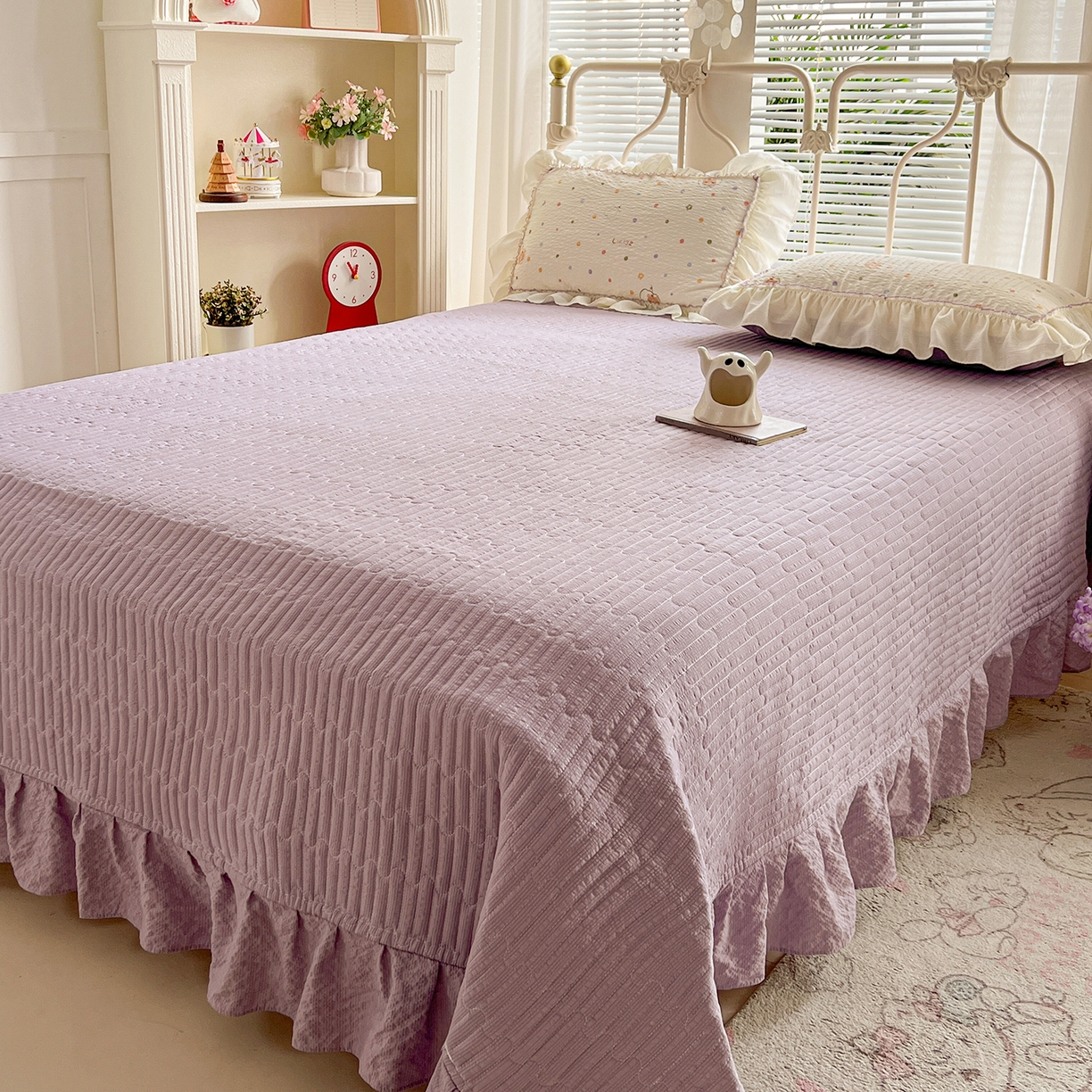 91家纺网 家纺一手货源 找家纺 富米莱（原臻工厂） 2026新款超温柔高弹线密拷花边款泡芙双层纱夏凉被床盖床裙四件套 密拷花边-彩点小熊