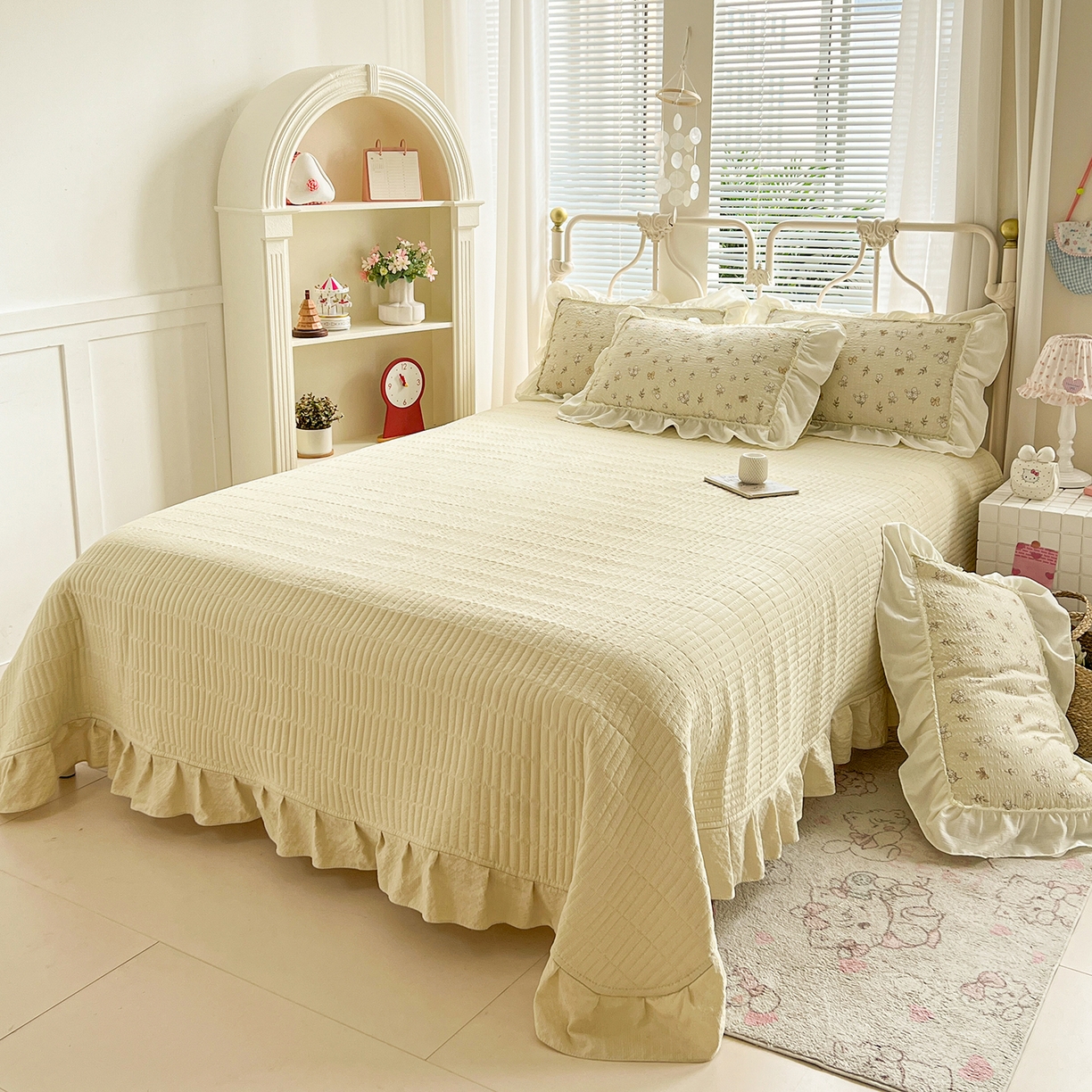 91家纺网 家纺一手货源 找家纺 富米莱（原臻工厂） 2026新款超温柔高弹线密拷花边款泡芙双层纱夏凉被床盖床裙四件套 密拷花边-青提花蝶