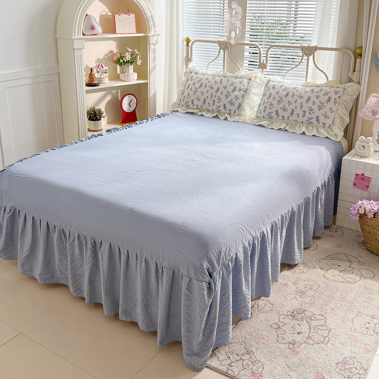 91家纺网 家纺一手货源 找家纺 富米莱（原臻工厂） 2026新款超温柔高弹线密拷花边款泡芙双层纱夏凉被床盖床裙四件套 密拷花边-花屿蓝梦