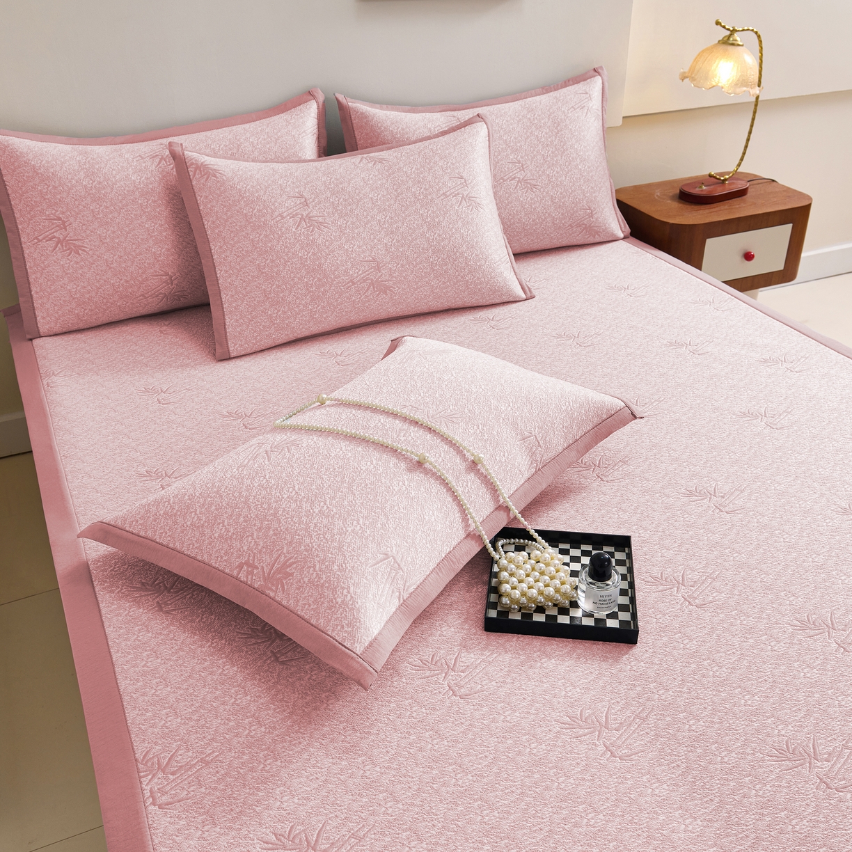 91家纺网 家纺一手货源 找家纺 （总）尚品凤凰 2026新款凉感提花豆豆平铺款-竹影