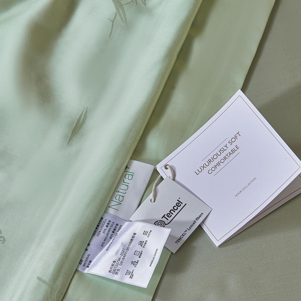 91家纺网 家纺一手货源 找家纺 久典家居 2026新款20%桑蚕丝+80%聚酯纤维提花夏被四件套-锦时系列 锦时-春