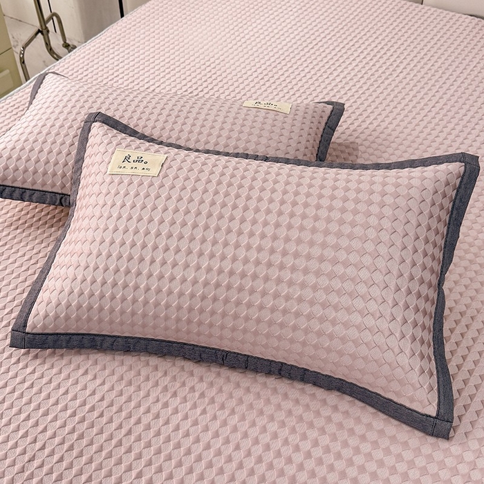 91家纺网 家纺一手货源 找家纺 （总）518家纺 2026春夏新款550克PE中分子豆豆凉席单枕套【提供买家秀】