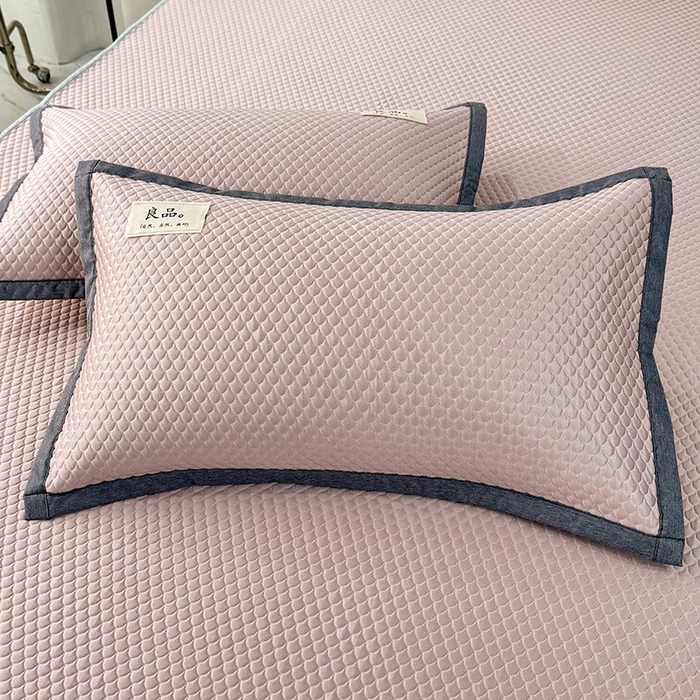 91家纺网 家纺一手货源 找家纺 518家纺 2026春夏新款550克PE中分子豆豆凉席单枕套【提供买家秀】 摩卡-粉