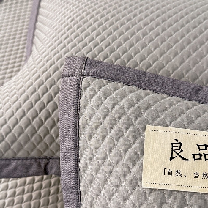 91家纺网 家纺一手货源 找家纺 518家纺 2026春夏新款550克PE中分子豆豆凉席单枕套【提供买家秀】 摩卡-灰