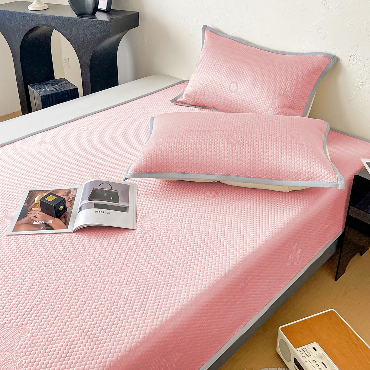 91家纺网 家纺一手货源 找家纺 （总）维娜斯 2026新款印花冰豆豆凉席单人宿舍冰豆豆席子