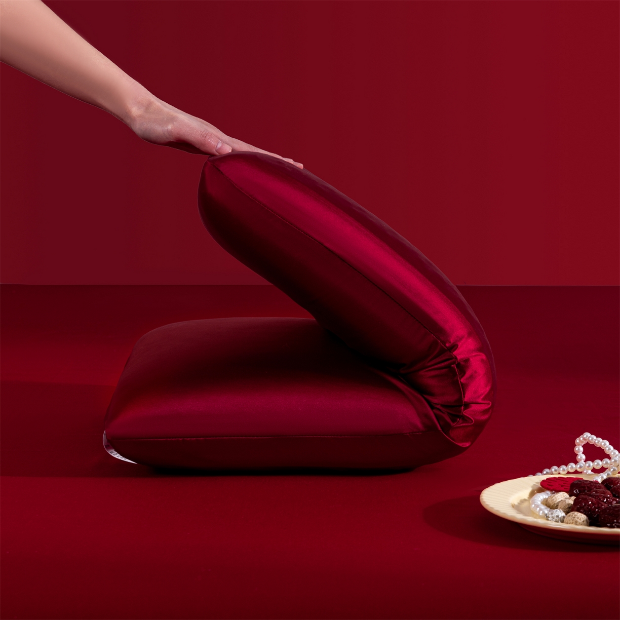 91家纺网 家纺一手货源 找家纺 土多多枕芯 2026新款直播爆款凝胶记忆棉枕头大红婚庆枕芯结婚婚礼恒温记忆棉 婚庆凝胶记忆枕-福 40x70cm/只