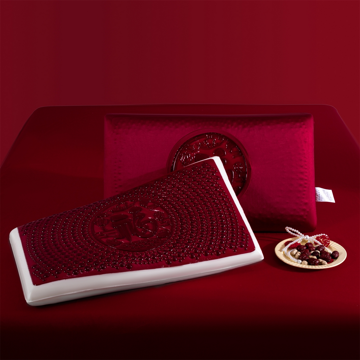 91家纺网 家纺一手货源 找家纺 土多多枕芯 2026新款直播爆款凝胶记忆棉枕头大红婚庆枕芯结婚婚礼恒温记忆棉 婚庆凝胶记忆枕-福 40x70cm/只