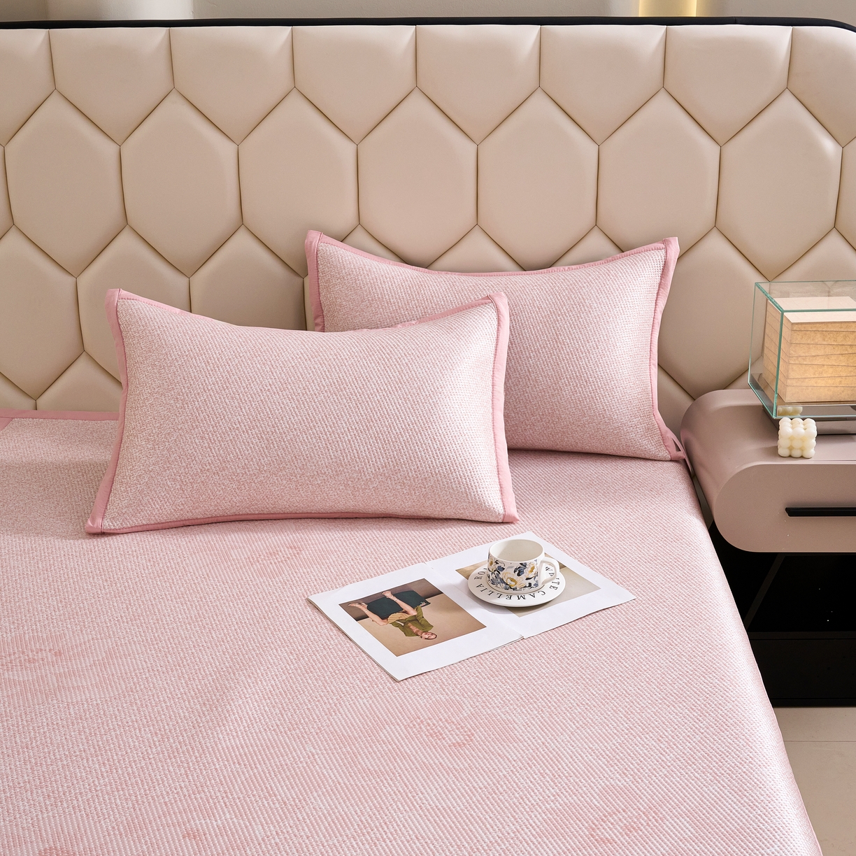 91家纺网 家纺一手货源 找家纺 （总）尚品凤凰 2026新款凉感提花豆豆平铺款-雾里寻花