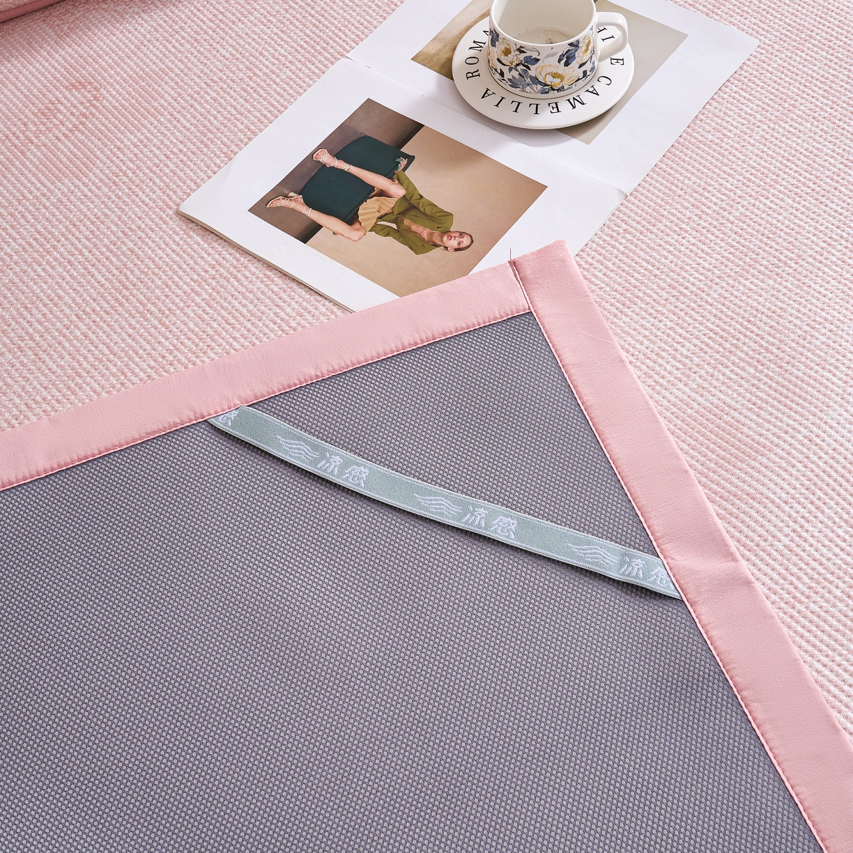 91家纺网 家纺一手货源 找家纺 （总）尚品凤凰 2026新款凉感提花豆豆平铺款-雾里寻花