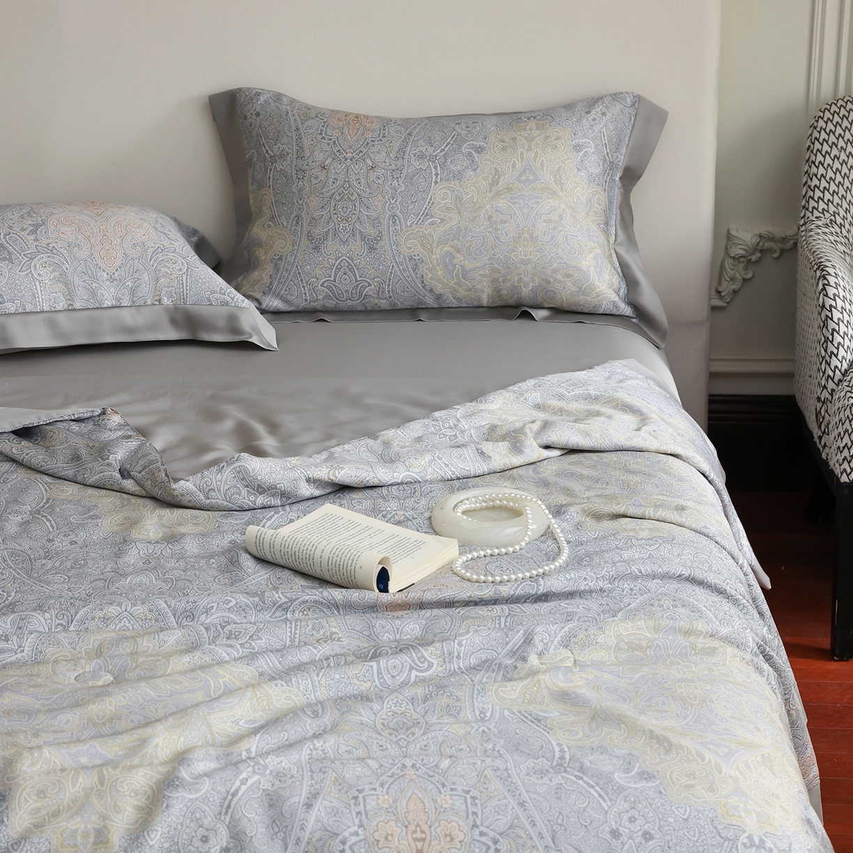 91家纺网 家纺一手货源 找家纺 （总）久典家居 2026新款20%桑蚕丝+80%聚酯纤维宽边夏被四件套