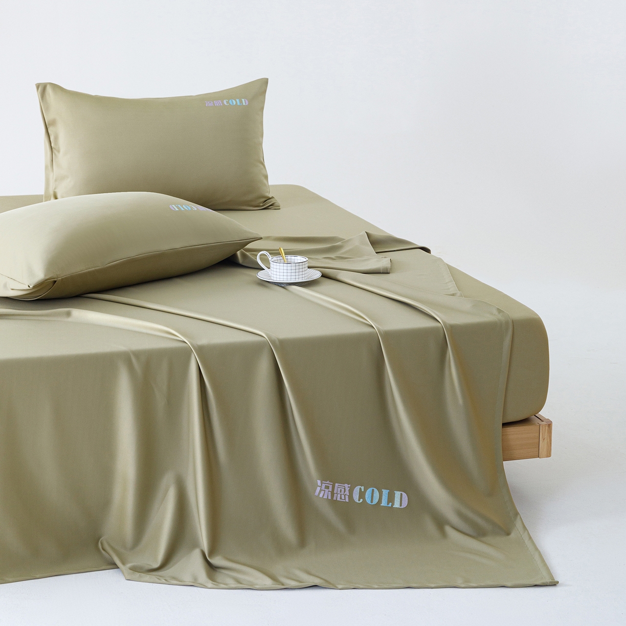 91家纺网 家纺一手货源 找家纺 悦然毛巾被 2026新款锦氨冷感毯300克加厚盖毯床笠夏被空调凉感夏凉被空调被 素凉清感豆绿