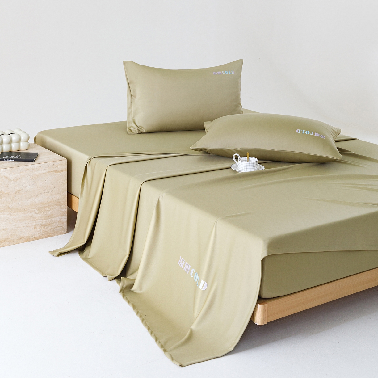 91家纺网 家纺一手货源 找家纺 悦然毛巾被 2026新款锦氨冷感毯300克加厚盖毯床笠夏被空调凉感夏凉被空调被 素凉清感豆绿