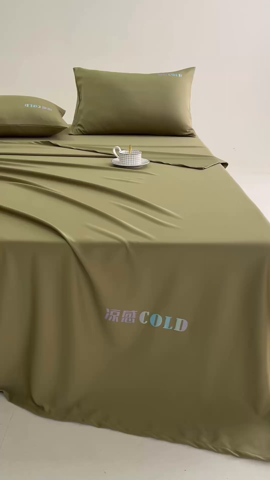 91家纺网 家纺一手货源 找家纺 悦然毛巾被 2026新款锦氨冷感毯300克加厚盖毯床笠夏被空调凉感夏凉被空调被 素凉清感豆绿