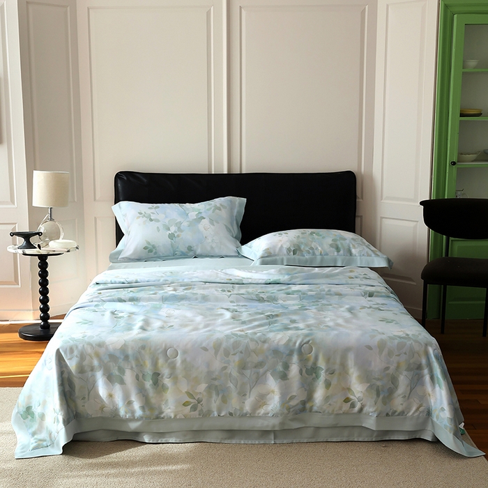 久典家居 2026新款20%桑蚕丝+80%聚酯纤维宽边夏被四件套 碧天