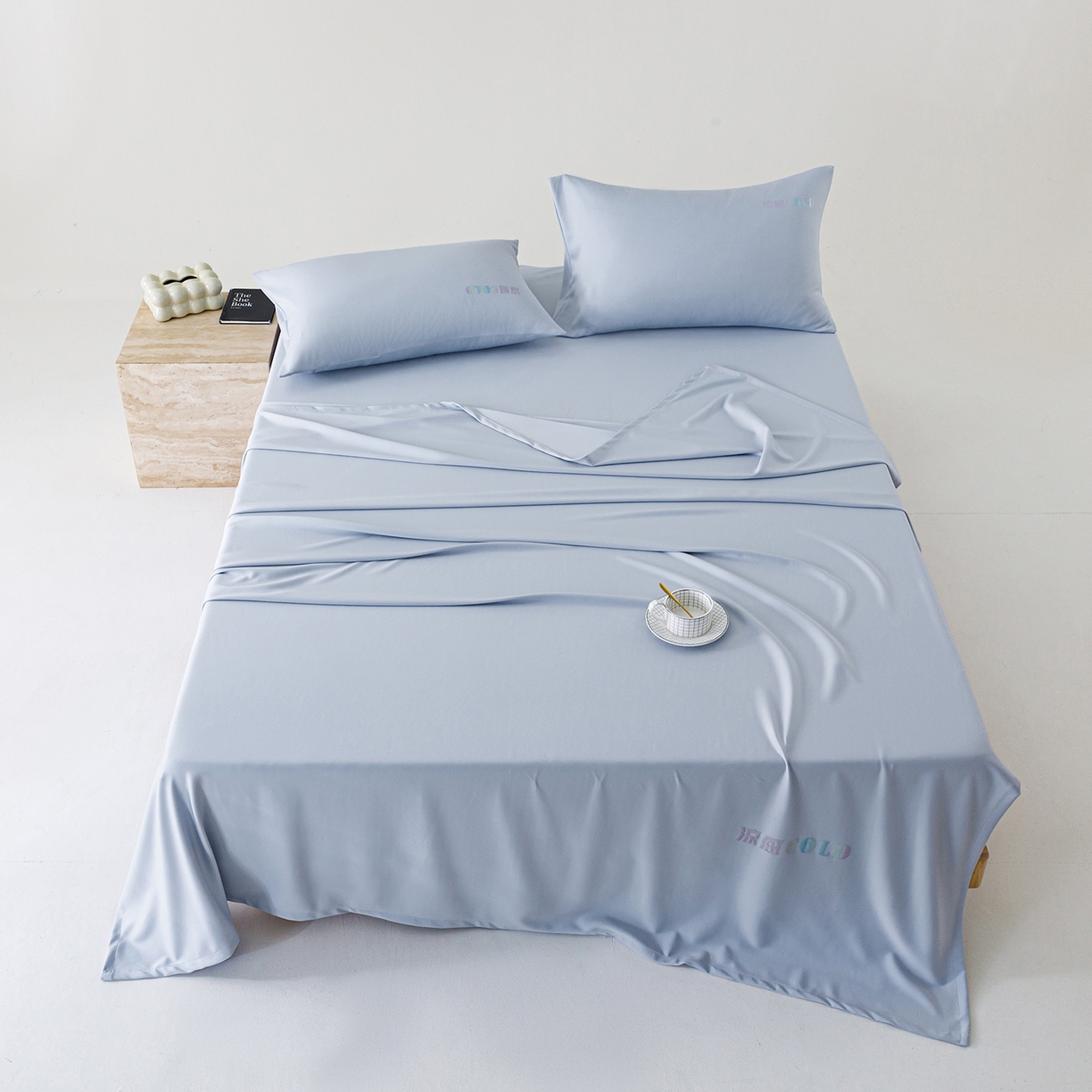 91家纺网 家纺一手货源 找家纺 悦然毛巾被 2026新款锦氨冷感毯300克加厚盖毯床笠夏被空调凉感夏凉被空调被 素凉清感天蓝