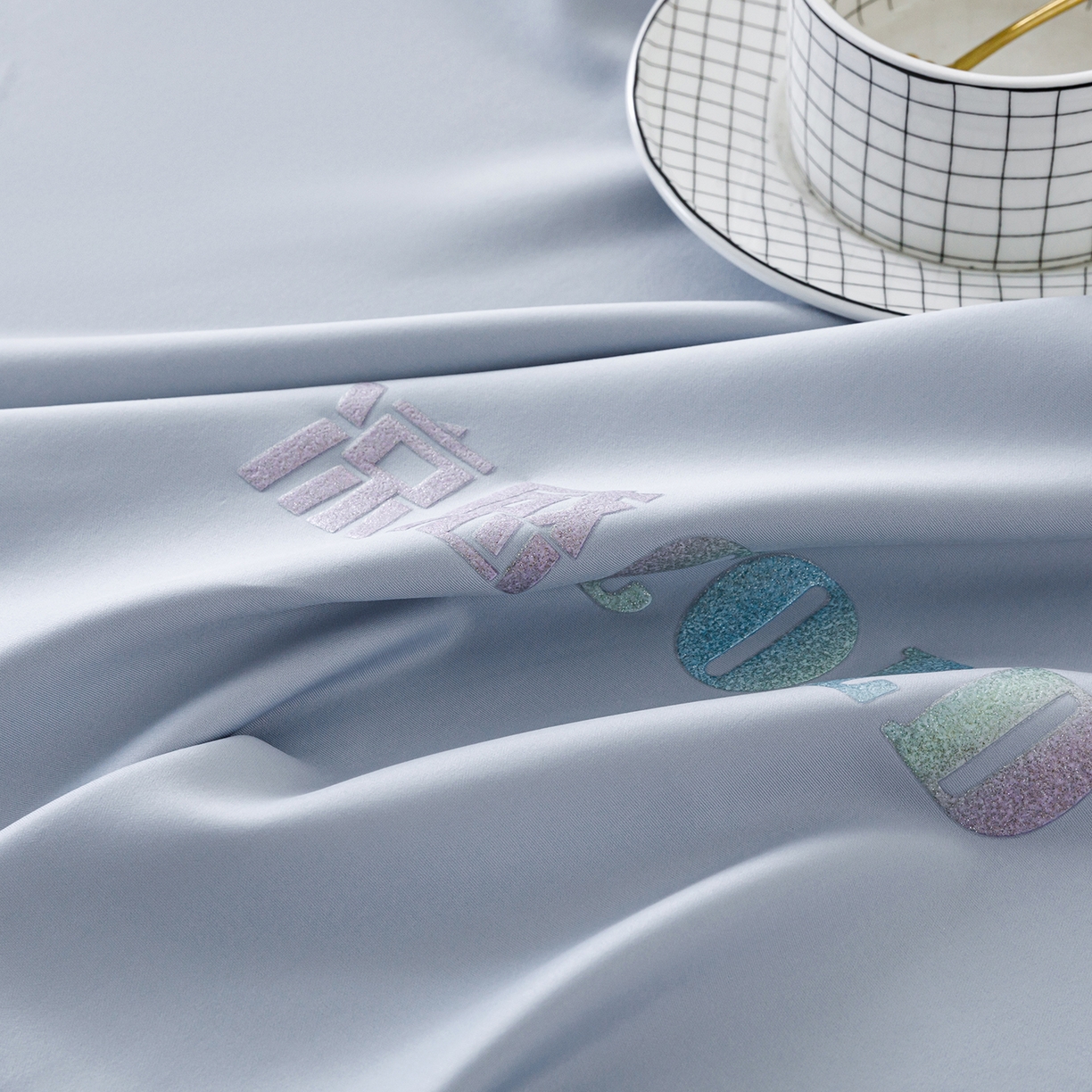 91家纺网 家纺一手货源 找家纺 悦然毛巾被 2026新款锦氨冷感毯300克加厚盖毯床笠夏被空调凉感夏凉被空调被 素凉清感天蓝