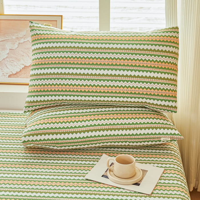 91家纺网 家纺一手货源 找家纺 爱彼家纺 2026新款原棉老粗布透气印花床单单件热门摩洛小狗热门新升级-细沙老粗布 新向往条绿