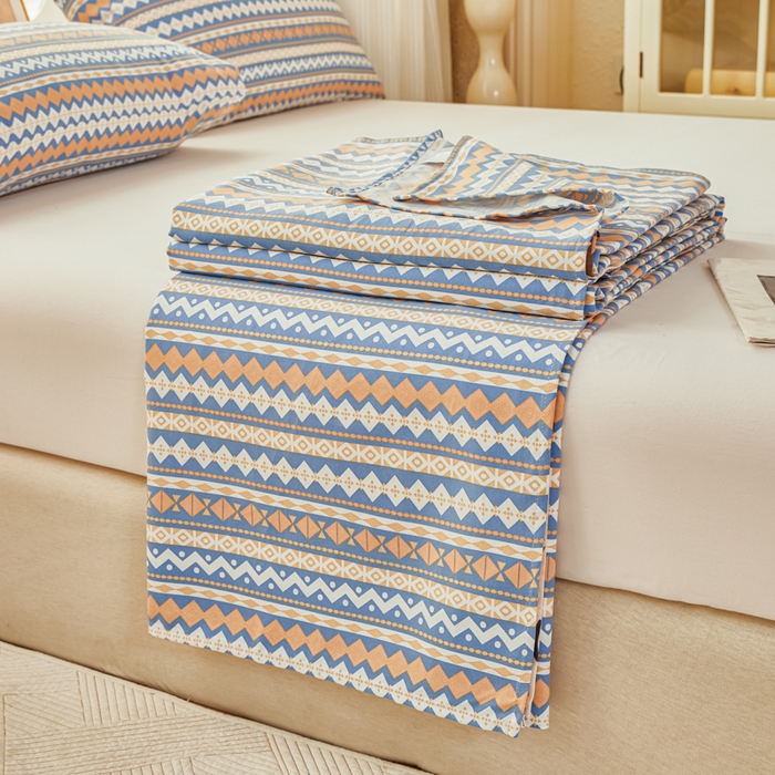 91家纺网 家纺一手货源 找家纺 爱彼家纺 2026新款原棉老粗布透气印花床单单件热门摩洛小狗热门新升级-细沙老粗布 新向往蓝条