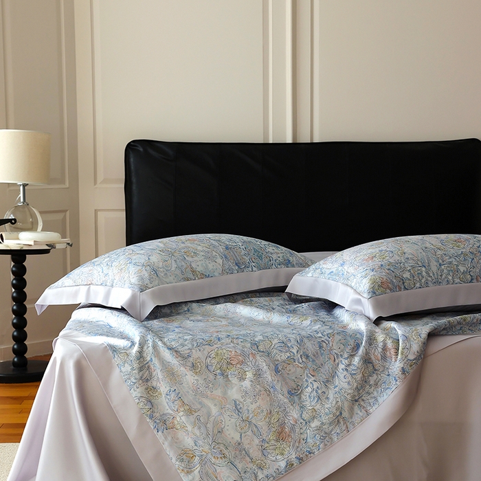 91家纺网 家纺一手货源 找家纺 久典家居 2026新款20%桑蚕丝+80%聚酯纤维宽边夏被四件套 梦澜