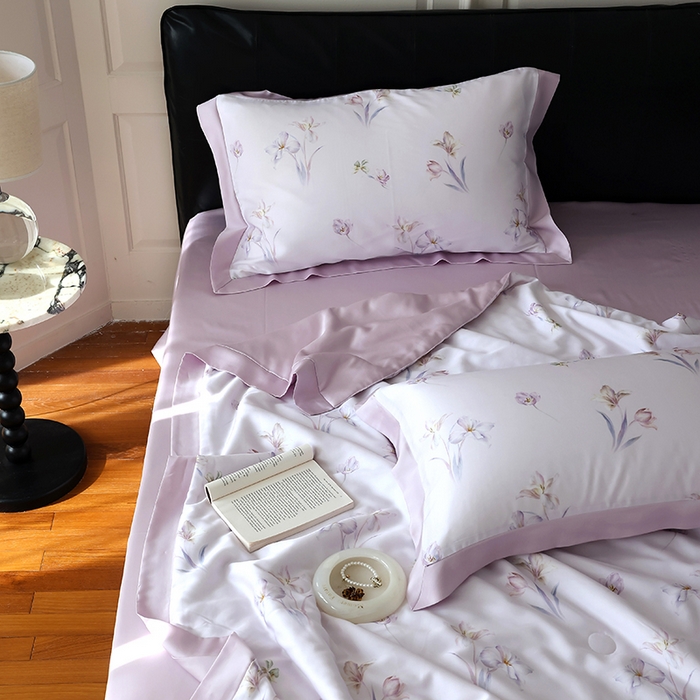 91家纺网 家纺一手货源 找家纺 久典家居 2026新款20%桑蚕丝+80%聚酯纤维宽边夏被四件套 梦语