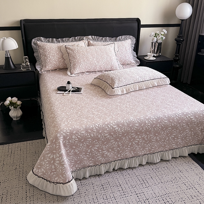 91家纺网 家纺一手货源 找家纺 卡罗兰 2026新款床盖凉席凉感豆豆凉席花边床盖冰豆豆凉席单件三件套-繁花系列 繁花-樱花粉