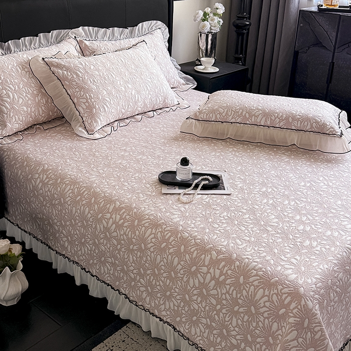 91家纺网 家纺一手货源 找家纺 卡罗兰 2026新款床盖凉席凉感豆豆凉席花边床盖冰豆豆凉席单件三件套-繁花系列 繁花-樱花粉