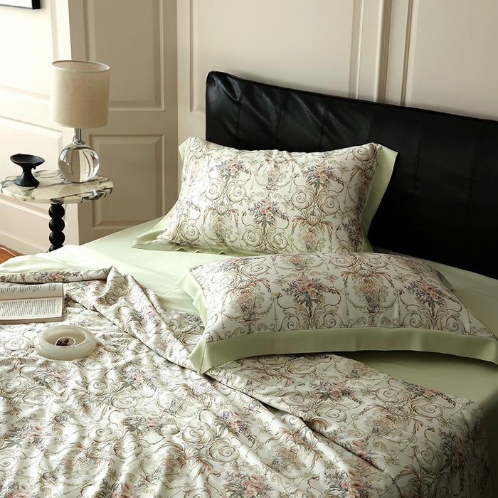 91家纺网 家纺一手货源 找家纺 久典家居 2026新款20%桑蚕丝+80%聚酯纤维宽边夏被四件套 邂逅