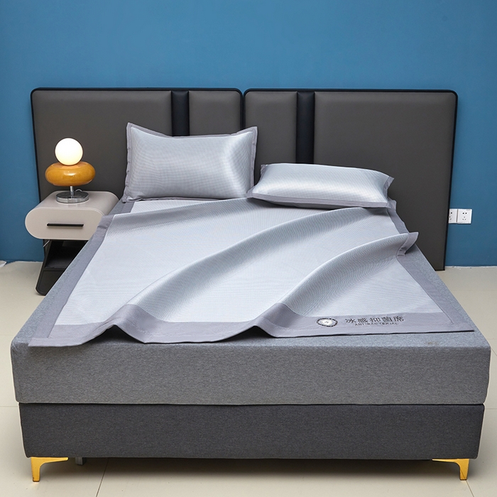 91家纺网 家纺一手货源 找家纺 可恩欣 2026新款冰感凉风席 床席-冰感银灰