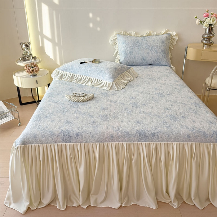 91家纺网 家纺一手货源 找家纺 莱家富 2026新款A类母婴级法式浪漫冰豆豆凉席夏天冰丝席凉感值0.21可机洗家用软席床 花园布鲁蓝