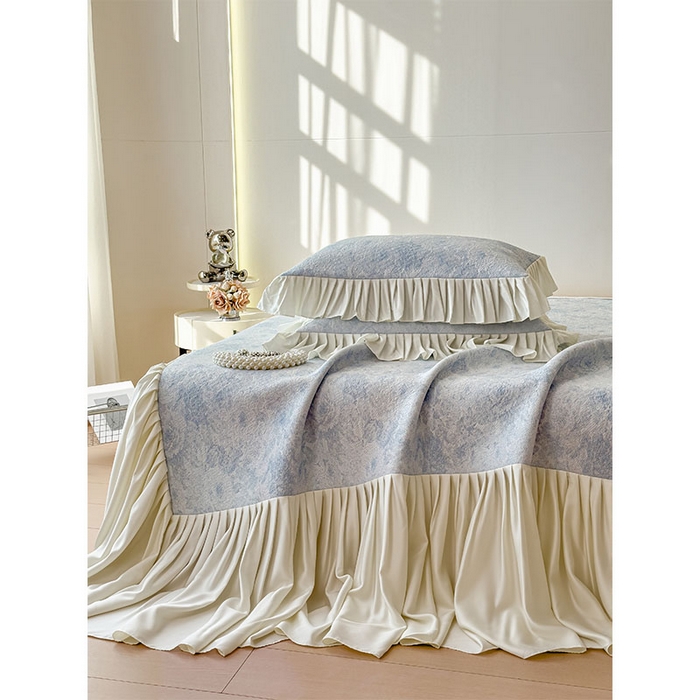 91家纺网 家纺一手货源 找家纺 莱家富 2026新款A类母婴级法式浪漫冰豆豆凉席夏天冰丝席凉感值0.21可机洗家用软席床 花园布鲁蓝