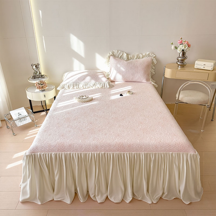 91家纺网 家纺一手货源 找家纺 莱家富 2026新款A类母婴级法式浪漫冰豆豆凉席夏天冰丝席凉感值0.21可机洗家用软席床 花园蜜桃粉