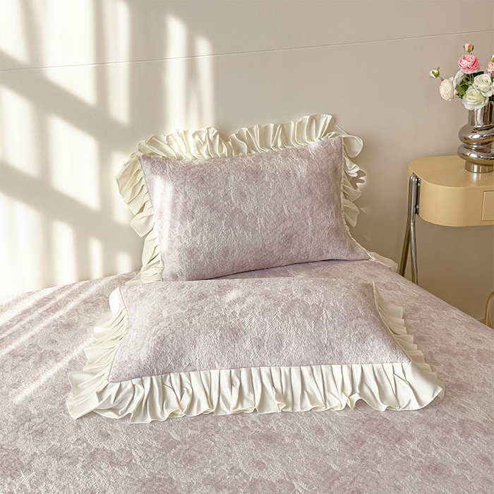 91家纺网 家纺一手货源 找家纺 莱家富 2026新款A类母婴级法式浪漫冰豆豆凉席夏天冰丝席凉感值0.21可机洗家用软席床 花园香薰紫