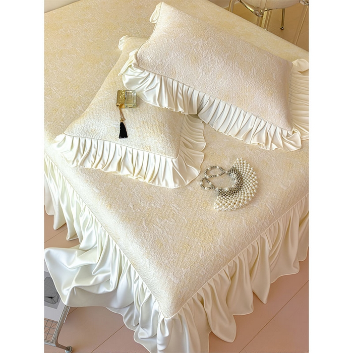 91家纺网 家纺一手货源 找家纺 莱家富 2026新款A类母婴级法式浪漫冰豆豆凉席夏天冰丝席凉感值0.21可机洗家用软席床 花园芝士黄