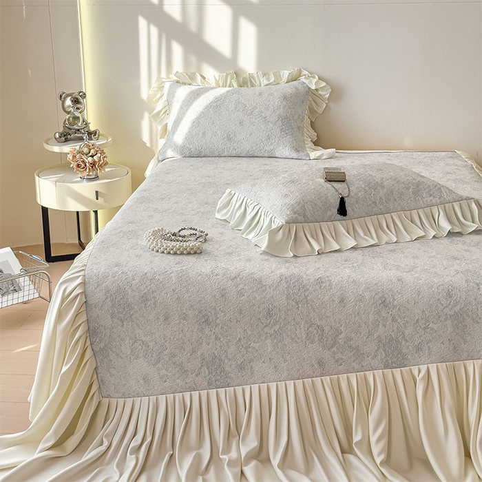 91家纺网 家纺一手货源 找家纺 莱家富 2026新款A类母婴级法式浪漫冰豆豆凉席夏天冰丝席凉感值0.21可机洗家用软席床 玫瑰暗夜灰