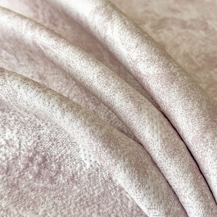 91家纺网 家纺一手货源 找家纺 莱家富 2026新款A类母婴级法式浪漫冰豆豆凉席夏天冰丝席凉感值0.21可机洗家用软席床 花园香薰紫