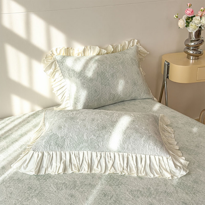 91家纺网 家纺一手货源 找家纺 莱家富 2026新款A类母婴级法式浪漫冰豆豆凉席夏天冰丝席凉感值0.21可机洗家用软席床 玫瑰薄荷绿