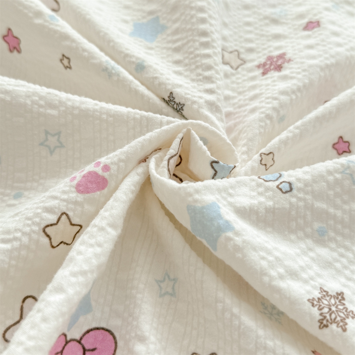 91家纺网 家纺一手货源 找家纺 女子家纺 2026新款亲肤泡芙纱印花床笠单床笠床笠单件 甜心宝贝