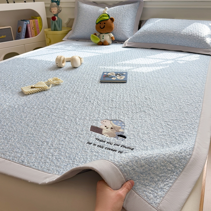 91家纺网 家纺一手货源 找家纺 （总）莱家富 2025新款乙纶冰豆豆凉席冰丝席-多比来了