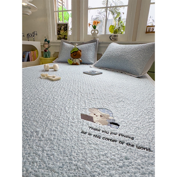 91家纺网 家纺一手货源 找家纺 莱家富 2026新款卡通夏天冰豆豆凉席三件套儿童单人冰丝席凉感值过0.21可机水洗宿舍空 床席款加班狗