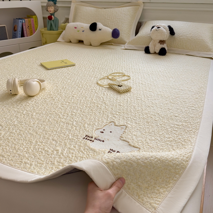 91家纺网 家纺一手货源 找家纺 （总）莱家富 2026新款卡通夏天冰豆豆凉席三件套儿童单人冰丝席凉感值过0.21可机水洗宿舍空