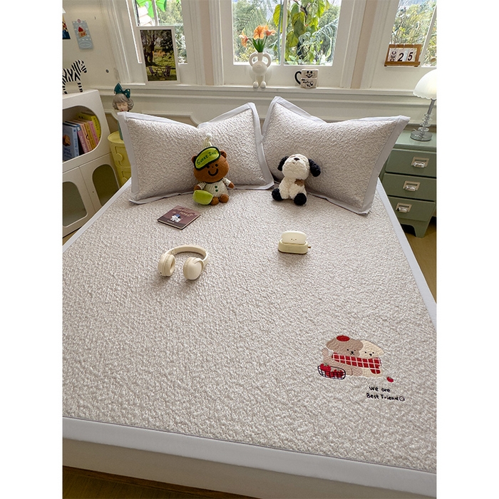 91家纺网 家纺一手货源 找家纺 莱家富 2026新款卡通夏天冰豆豆凉席三件套儿童单人冰丝席凉感值过0.21可机水洗宿舍空 床席款围巾小狗