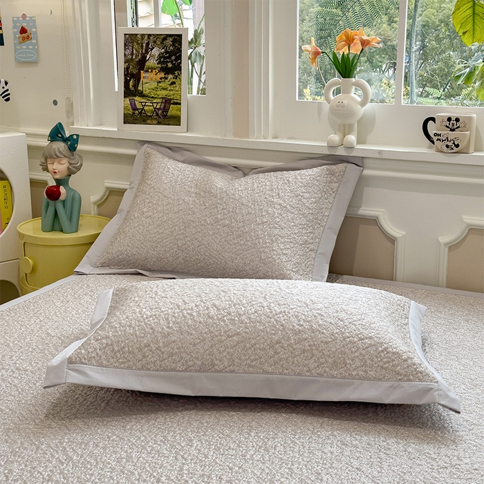 91家纺网 家纺一手货源 找家纺 莱家富 2026新款卡通夏天冰豆豆凉席三件套儿童单人冰丝席凉感值过0.21可机水洗宿舍空 床席款围巾小狗