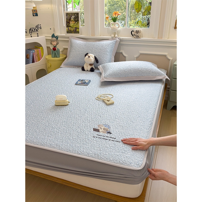 91家纺网 家纺一手货源 找家纺 莱家富 2026新款卡通夏天冰豆豆凉席三件套儿童单人冰丝席凉感值过0.21可机水洗宿舍空 床笠款加班狗