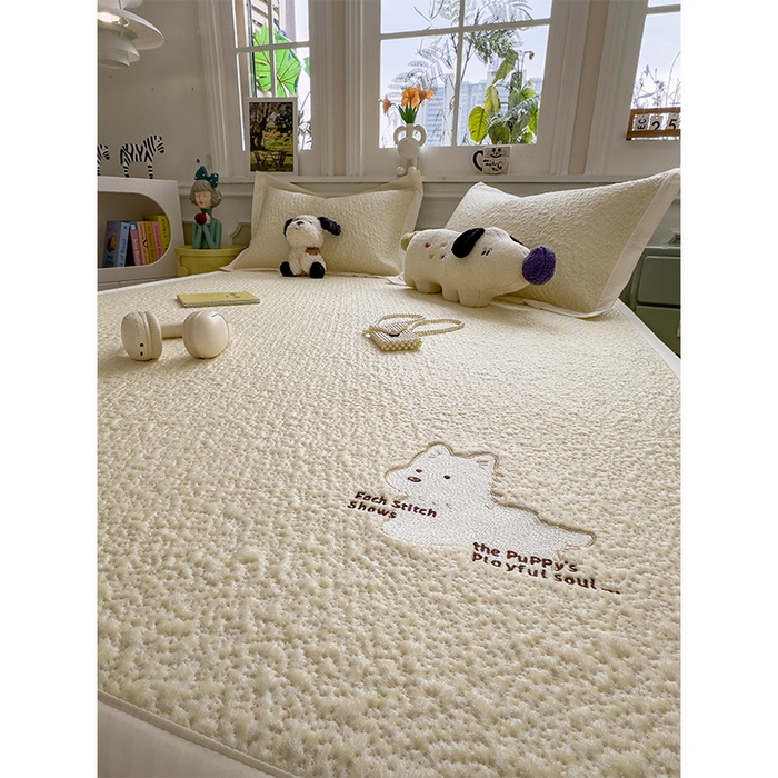 91家纺网 家纺一手货源 找家纺 莱家富 2026新款卡通夏天冰豆豆凉席三件套儿童单人冰丝席凉感值过0.21可机水洗宿舍空 床席款软萌西高地